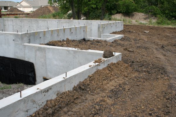 Cost of Foundation Wall Construction in Stamford