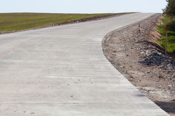 Cost of Driveway Cementing in Stamford