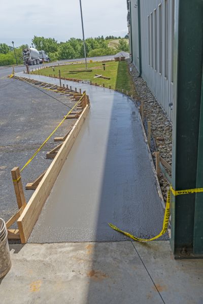 Cost of Concrete Sidewalk Paving in Stamford